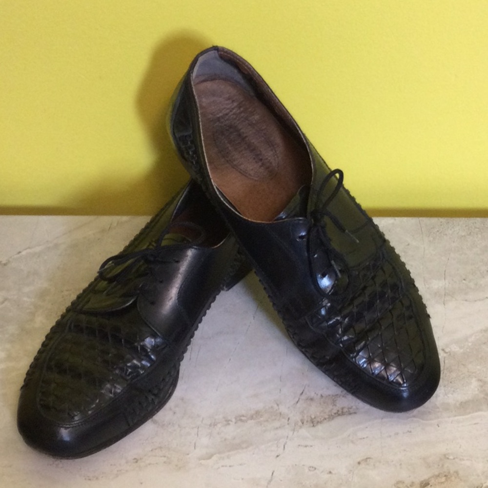 Men’s 10 Vero Cuoio Italian leather shoes